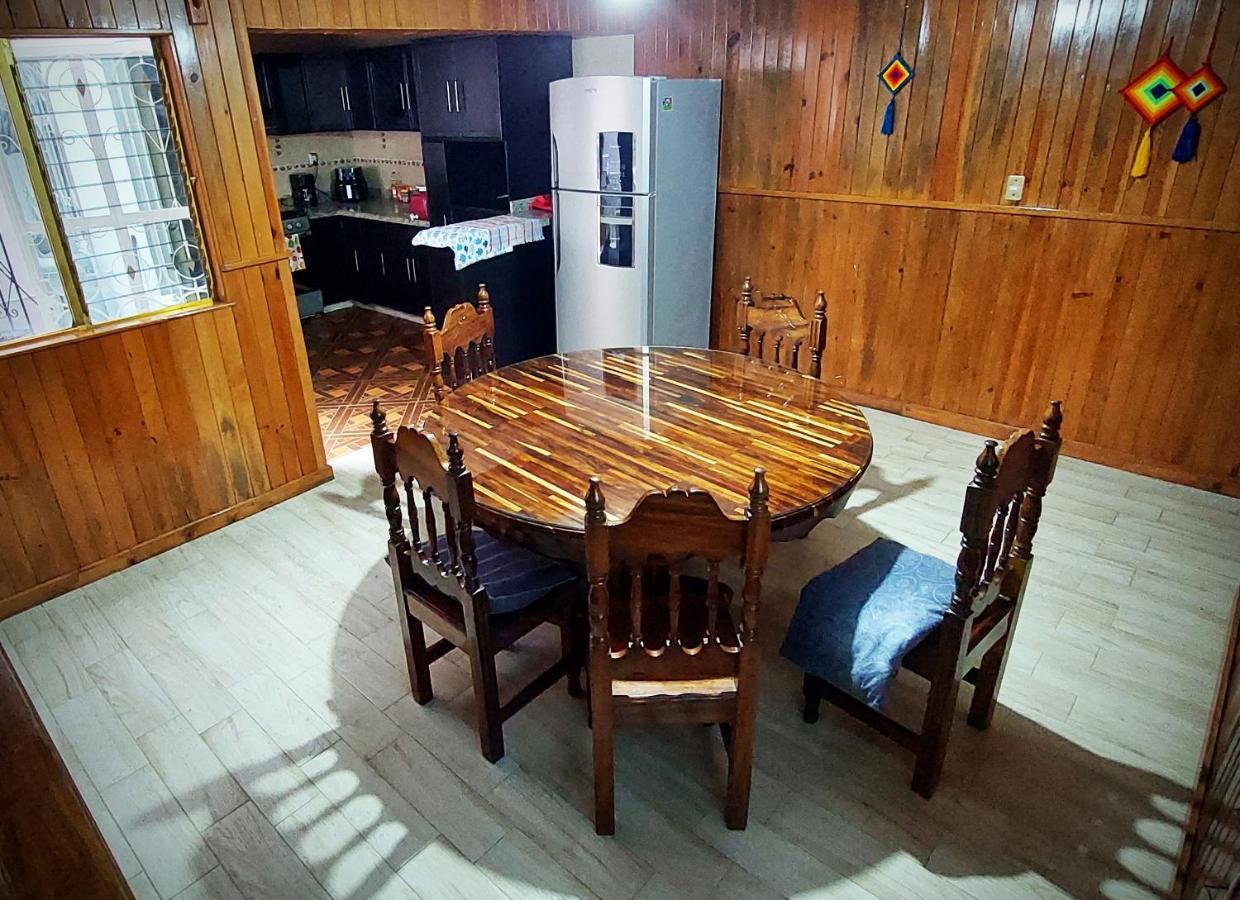Casa Latina Hostel San Cristóbal de Las Casas Екстериор снимка